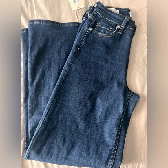 Universal Thread Dark Indigo Flare Jeans - Picture 5 of 16